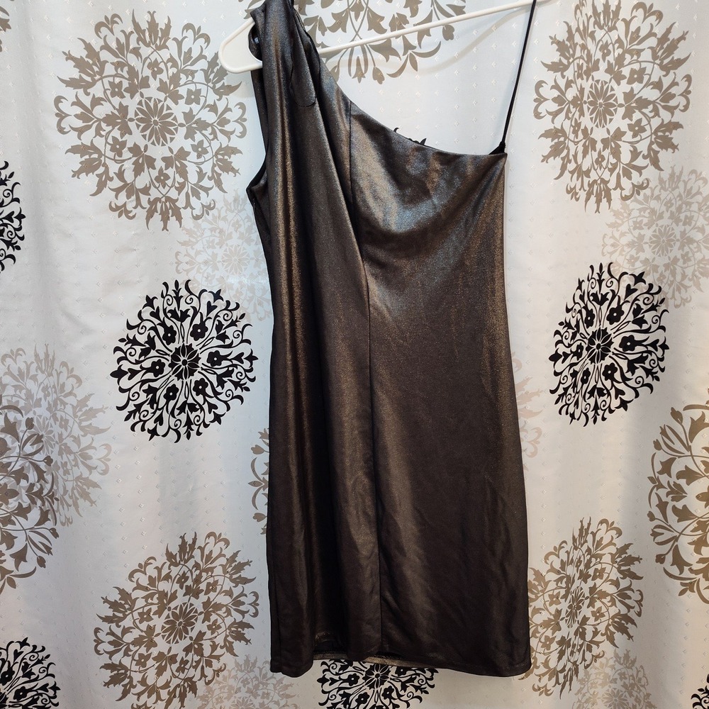 Vince Camuto Silver Chrome One Shoulder Dress Size 4 - Picture 5 of 8